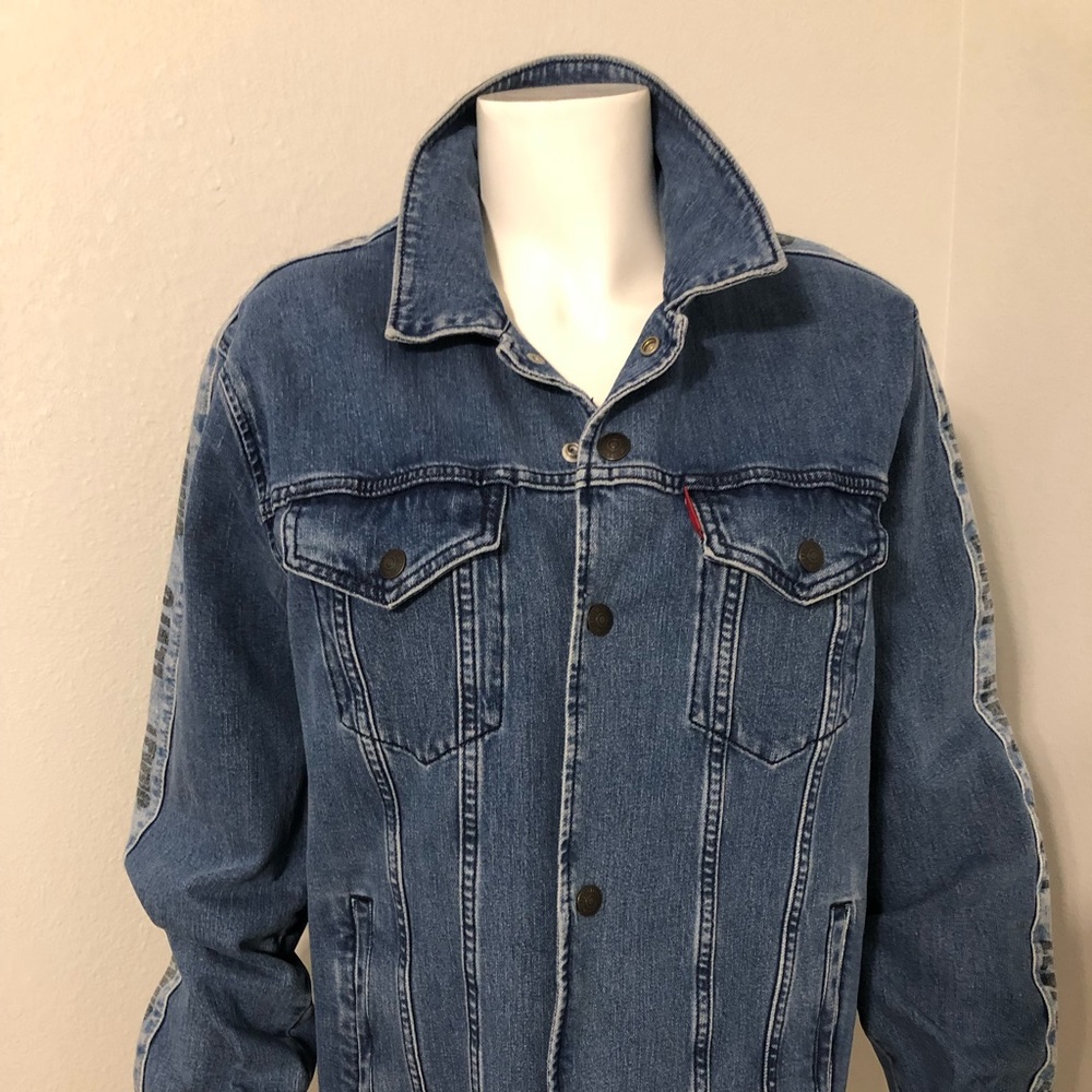 Levi’s Denim Snap Front jacket